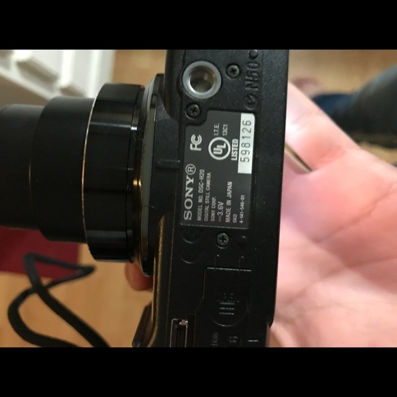 Sony Camera - Picture 5 of 8